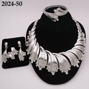Jewellery set